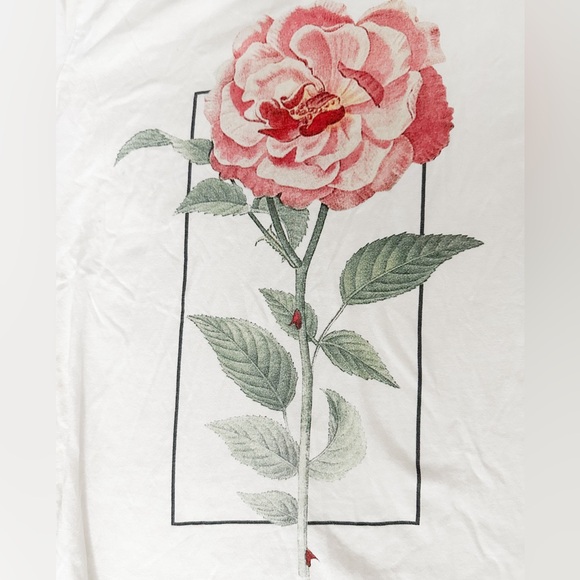 SHAWN MENDES The Tour 2019 Official Tee Shirt - Picture 4 of 10